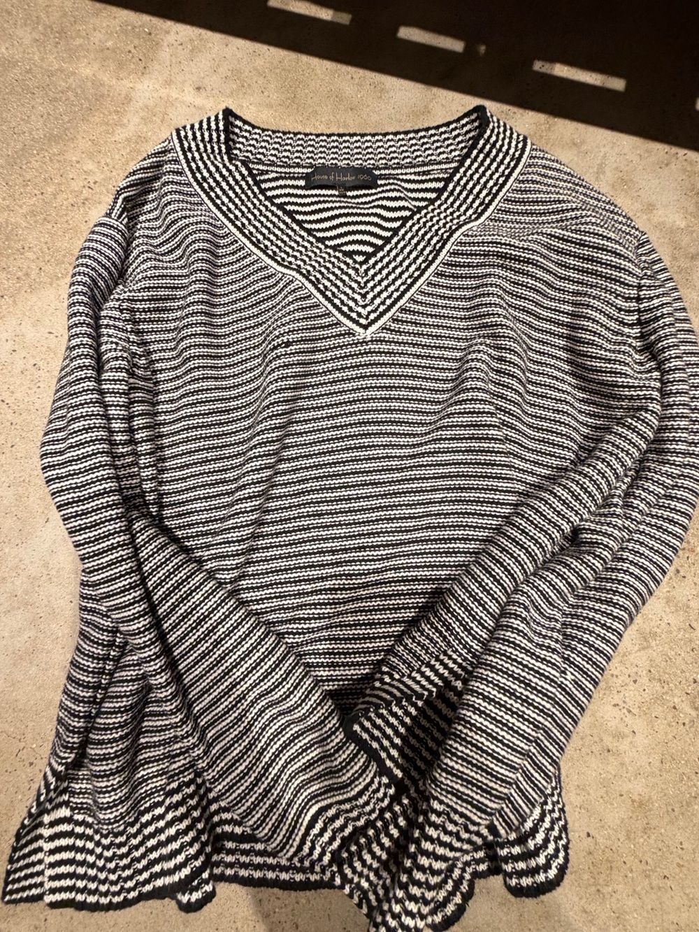 House of Harlow 1960 Black & White Striped Knit Sweater Size Small.